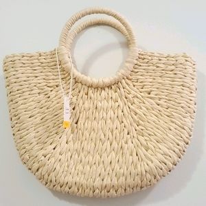 Loccintane Straw Hand Bag with Yellow Lining